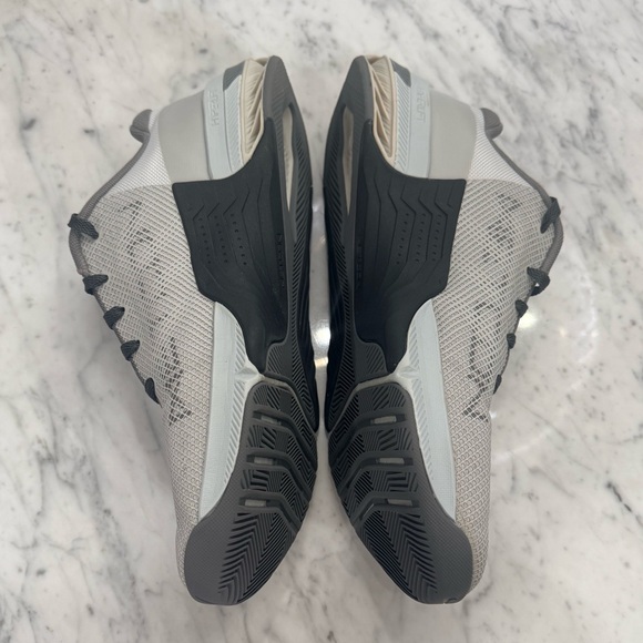 EXCELLENT Nike Metcon 8 Low Photon Dust Anthracite - DO9328-004 - Size 10.5 Men - Picture 5 of 8